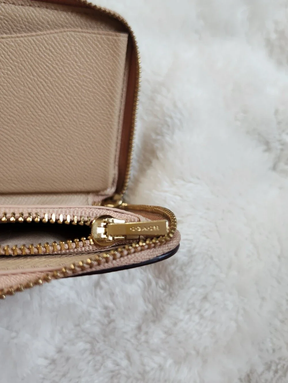 Authentic Coach Blush Pink Crossgrain Leather Long Zip Around Wallet Wristlet